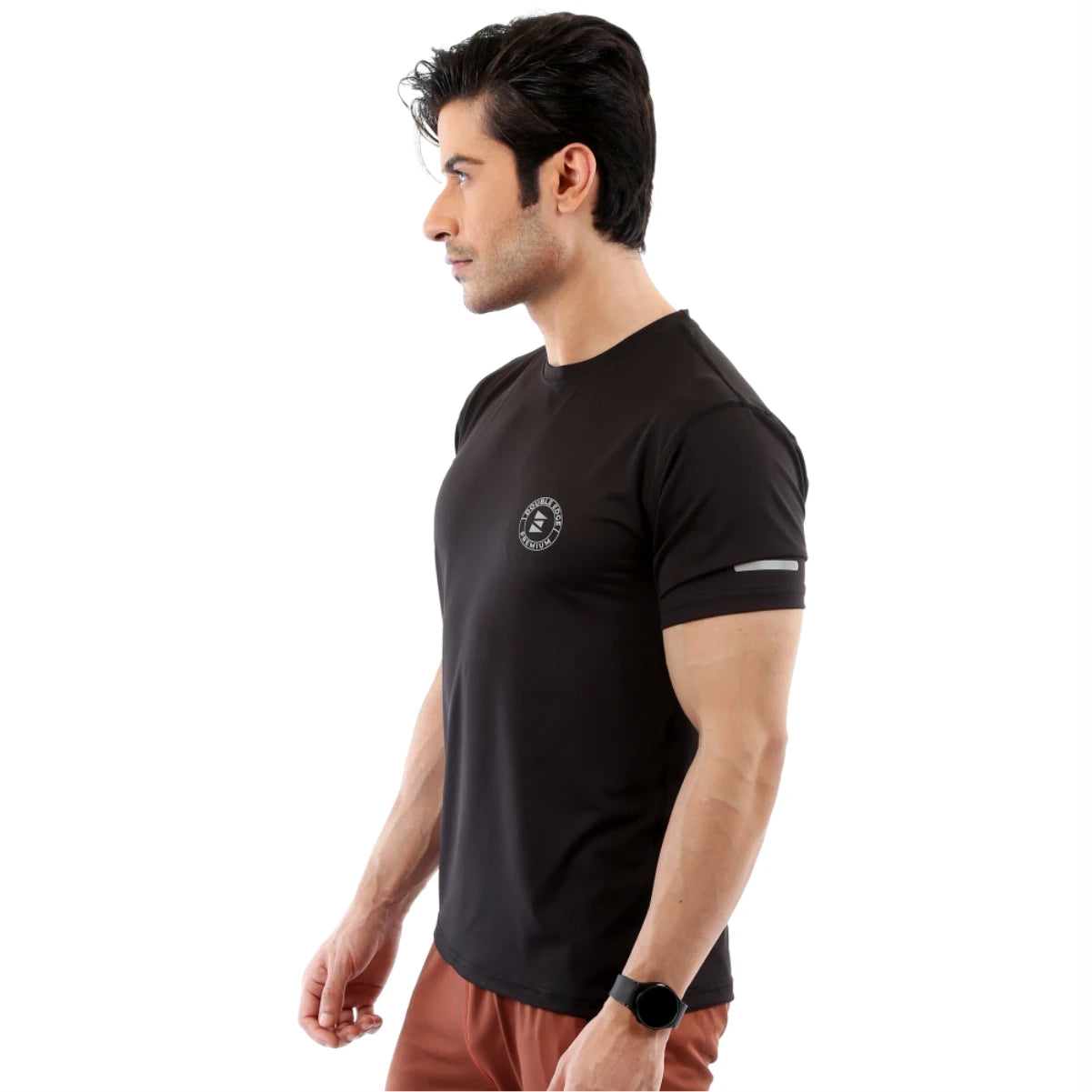 EssentialGymTee-BLACK-05