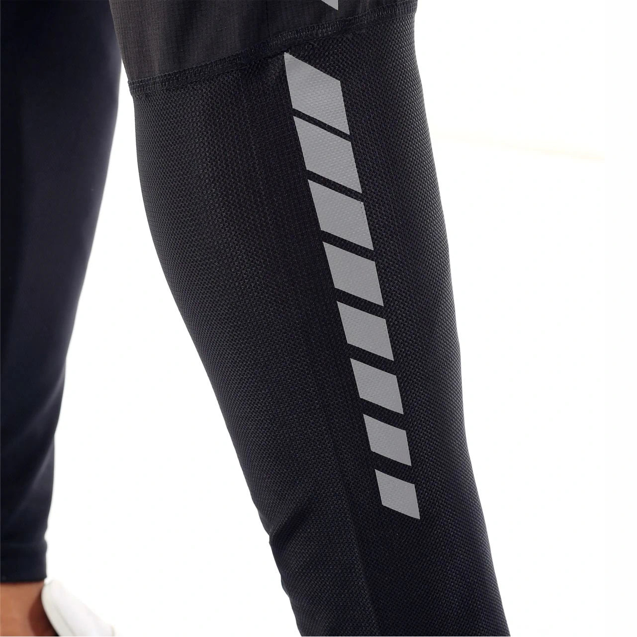 TRAINING TROUSER  BLACK 2.0-06